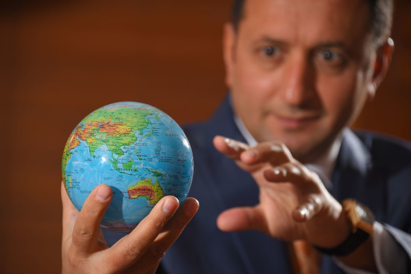 Dr. Varlıbaş 