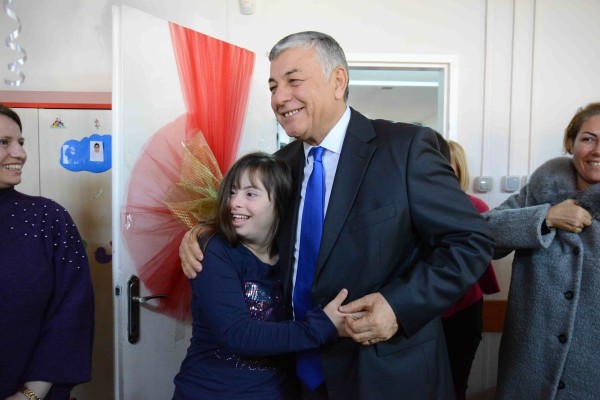 Bir tebessüm yürekleri ısıttı - 3