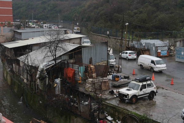 İŞGALLER