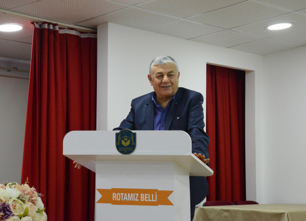 Şükrü Genç