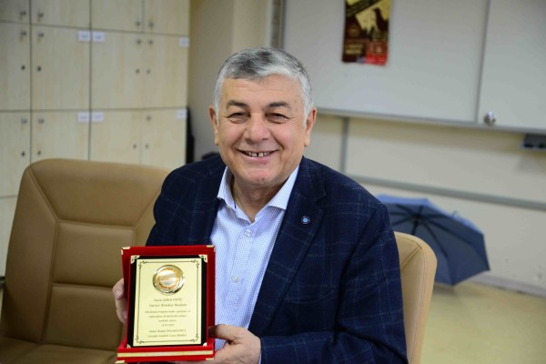 Şükrü Genç
