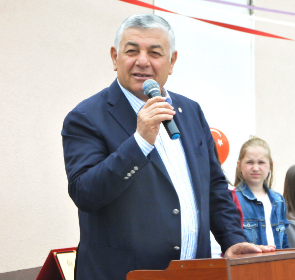 Şükrü Genç