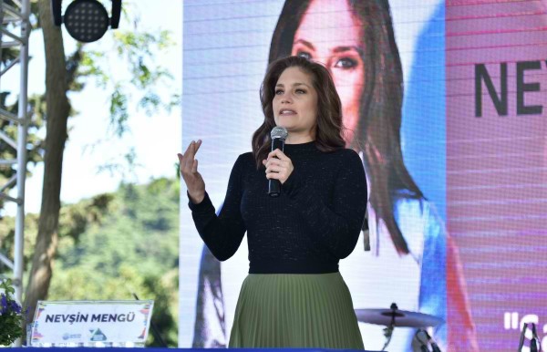 NEVŞİN MENGÜ