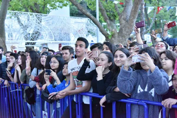 CEM ADRİAN KONSER