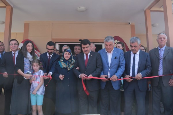 Açılış
