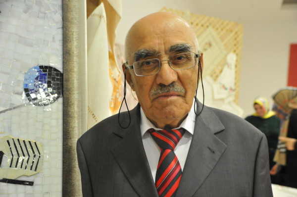 Tirok Tezgüney