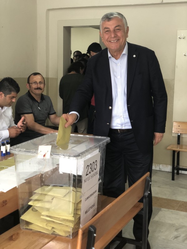 Şükrü Genç