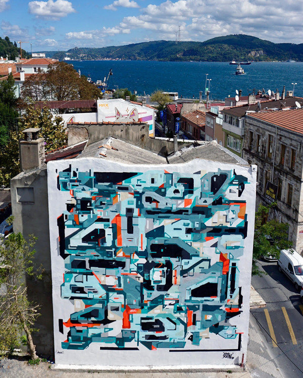 MURAL 