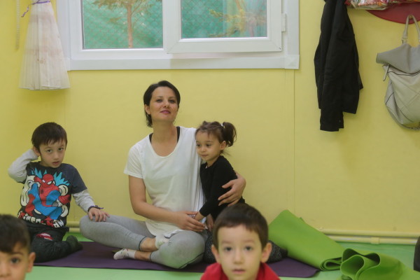 YOGA 