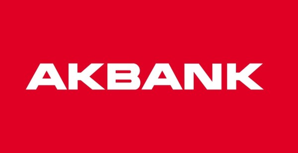 Akbank'ın DMP Yatırımı ile Birlikte Gelen MMA Smarties Ödulleri
