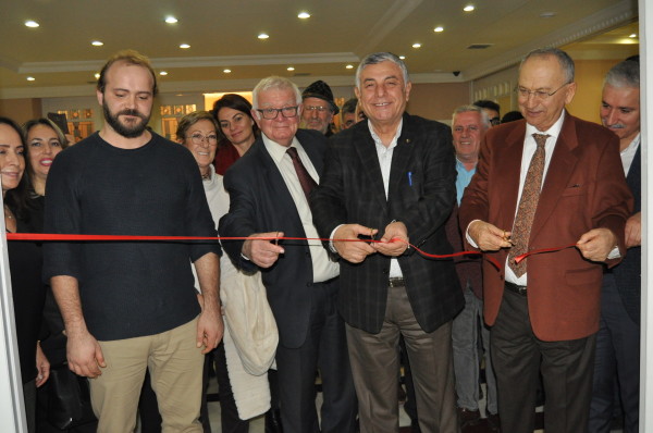 açılış