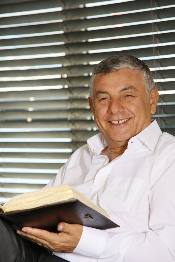 ŞÜKRÜ GENÇ