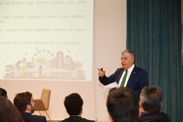 ŞÜKRÜ GENÇ
