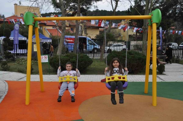 Kamil İlhan Parkı