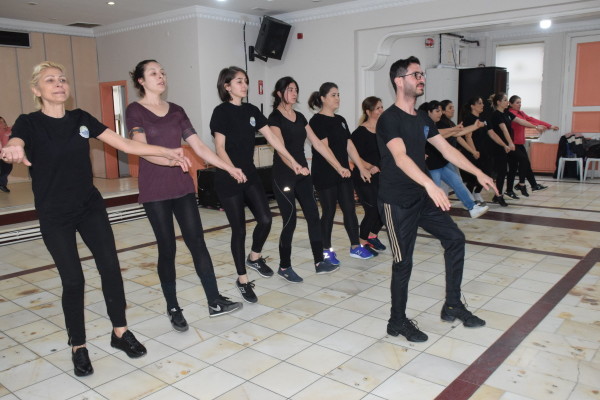 HALK DANSLARI 