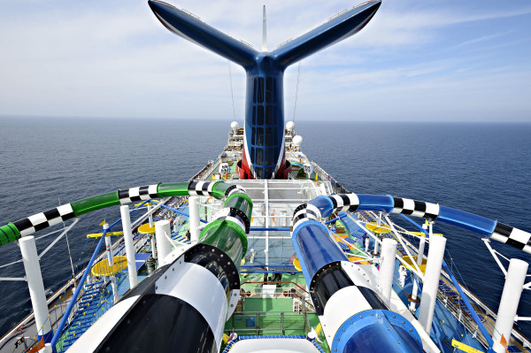 Carnival Sunshine Cruise Waterpark, USA