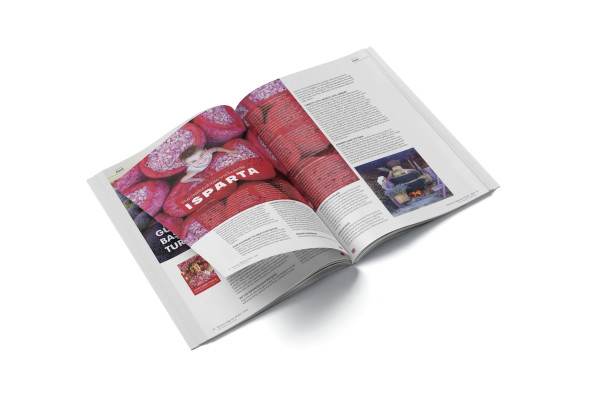 Tourmag Mockup