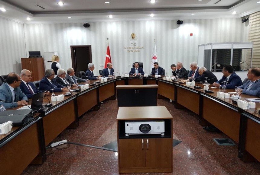 Madenciler sorunlarına çözüm bulmak için Ankara’ya çıkarma yaptı