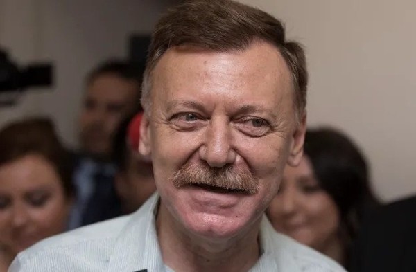 Aytuğ Atıcı