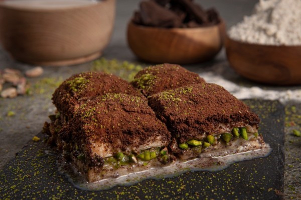 Soğuk sütlü bitter baklava