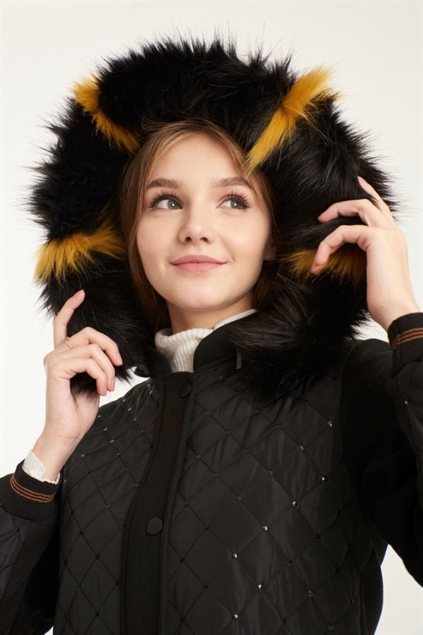 ZÜHRE PUFFER KABAN