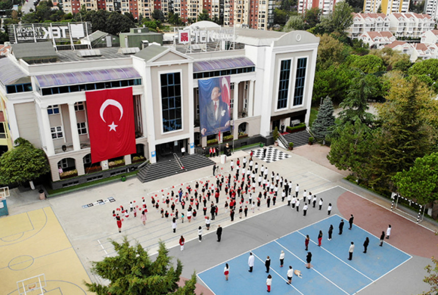 TEK’te 5. Sınıflar Haftada 28 Saat Yabancı Dil Eğitimi Alıyor