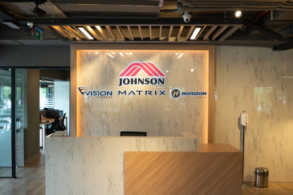Jonhson Healt Tech Giriş