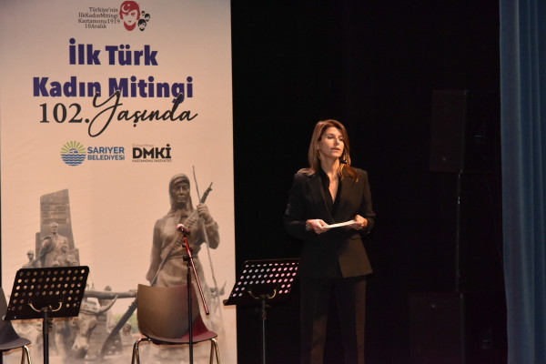 KADIN MİTİNGİ