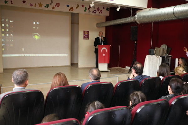 SU İZCİLERİ