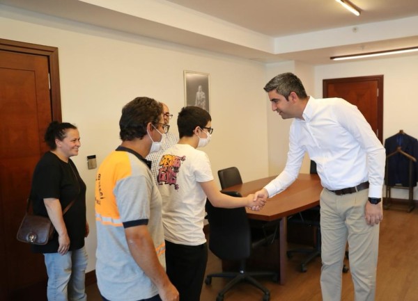 LGS birincisinden Başkan Gökhan Yüksel’e ziyaret