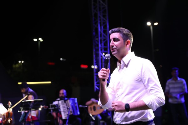 Kartal Belediyesi Uluslararası Halk Oyunları Festivali Başladı