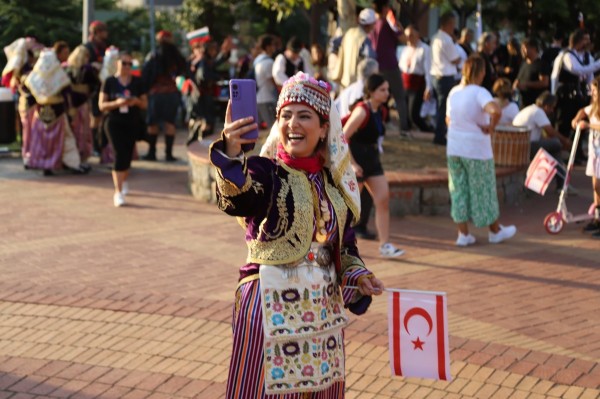 Kartal Belediyesi Uluslararası Halk Oyunları Festivali Başladı