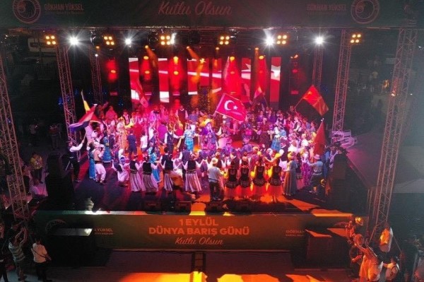 KARTAL ULUSLARARASI HALK OYUNLARI FESTİVALİ’NDE MUHTEŞEM FİNAL