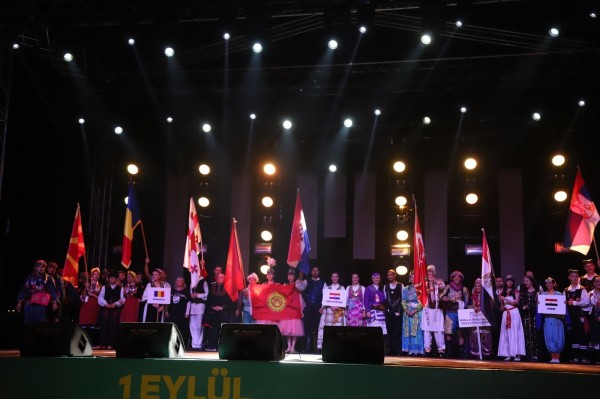 KARTAL ULUSLARARASI HALK OYUNLARI FESTİVALİ’NDE MUHTEŞEM FİNAL