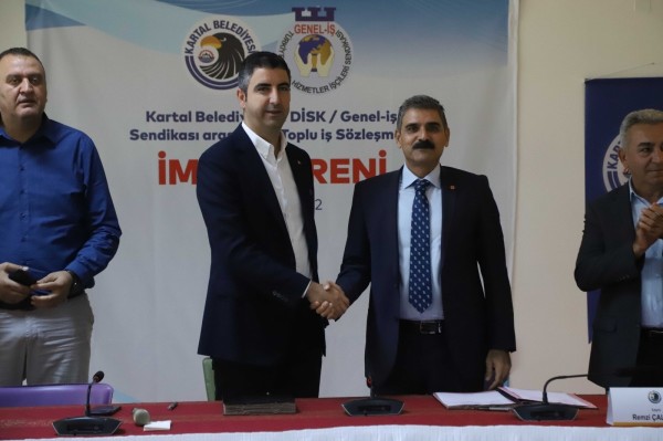 Kartal Belediyesi’nde Toplu İş Sözleşmesi Sevinci
