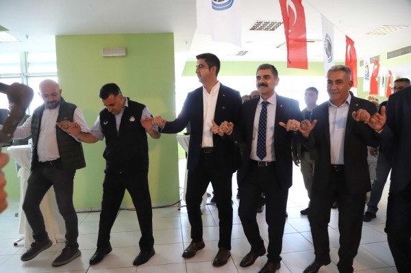 Kartal Belediyesi’nde Toplu İş Sözleşmesi Sevinci