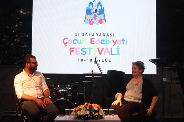 Kartal'da, 'Uluslararası Çocuk Edebiyatı Festivali'ne Coşkulu Açılış