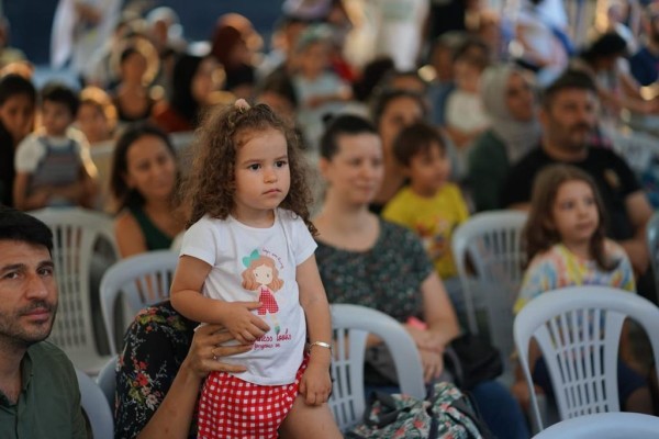 Minikler, Kartal Uluslararası Çocuk Edebiyatı Festivali’ni Çok Sevdi