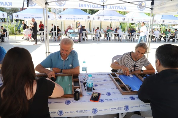 Kartal’da Tavla Turnuvası Heyecanı Yaşandı