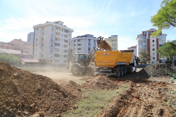 Kartallı Gençleri Sevindirecek Park Projesi Karlıktepe’de Başladı