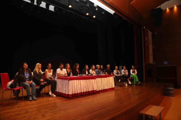 Kartal Belediyesi’nden Kreş Velilerine Yönelik Seminer