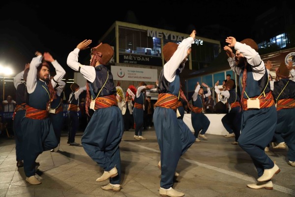 Başkan Gökhan Yüksel Bitlis Gecesi Şenliği’ne Katıldı