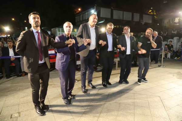 Başkan Gökhan Yüksel Bitlis Gecesi Şenliği’ne Katıldı
