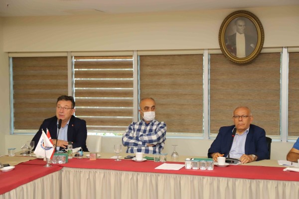 Kartal’da 151. Muhtarlar Toplantısı Gerçekleştirildi