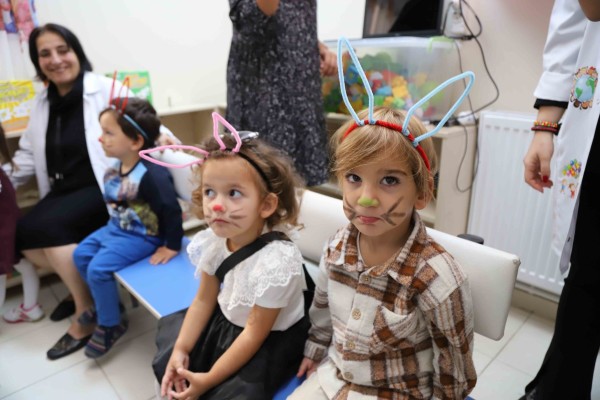 Kartal Belediyesi’nden 4 Ekim Hayvanları Koruma Günü’nde anlamlı etkinlik
