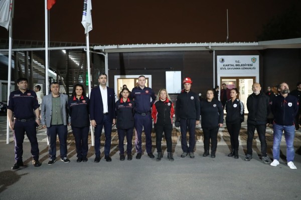 Kartal’da Afetlere Karşı Gece Tatbikatı Yapıldı