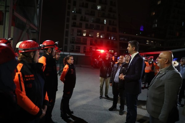 Kartal’da Afetlere Karşı Gece Tatbikatı Yapıldı
