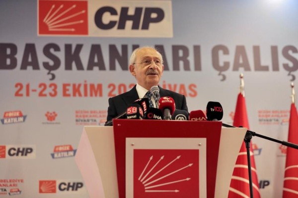 Başkan Gökhan Yüksel, CHP’nin Belediye Başkanları Çalıştayı’na Katıldı