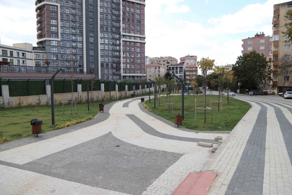 KARTAL YENİ PARKLARI İLE CANLANIYOR