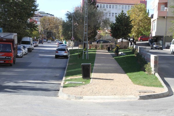 KARTAL YENİ PARKLARI İLE CANLANIYOR